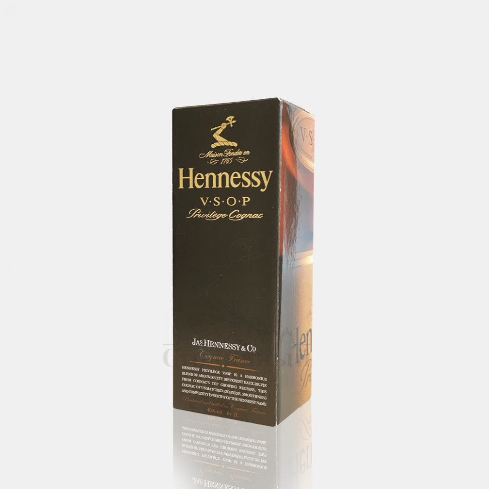 Коньяк Hennessy (Хеннессі) 2 л